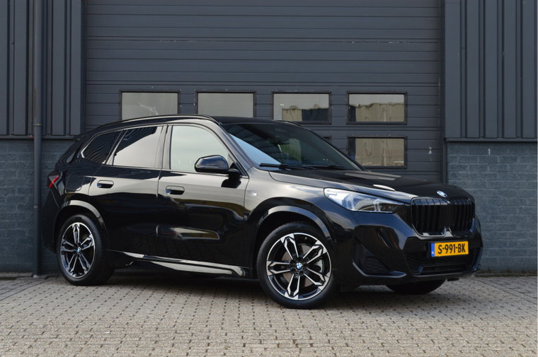 BMW X1 foto 1