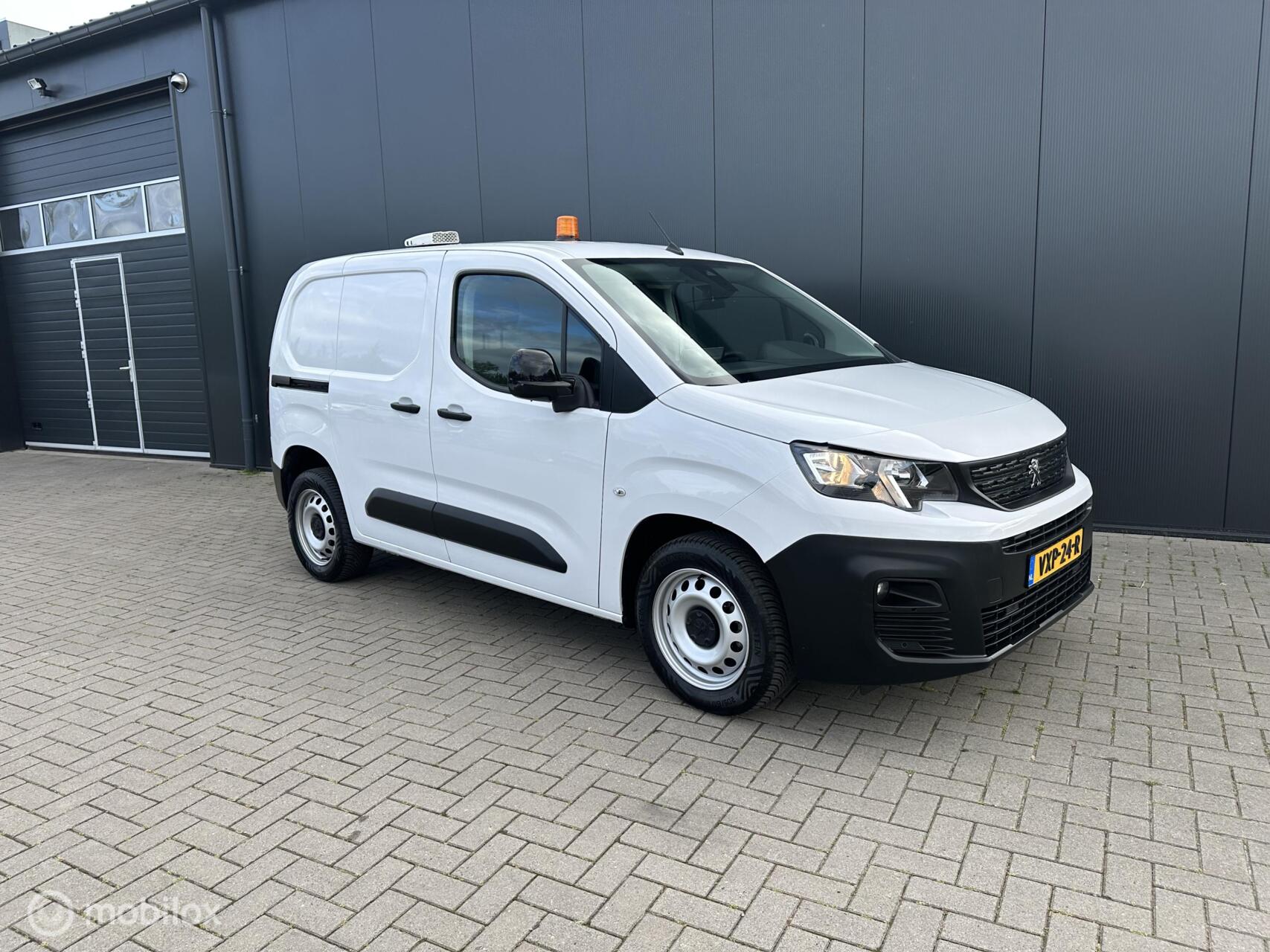 Foto van Peugeot Partner