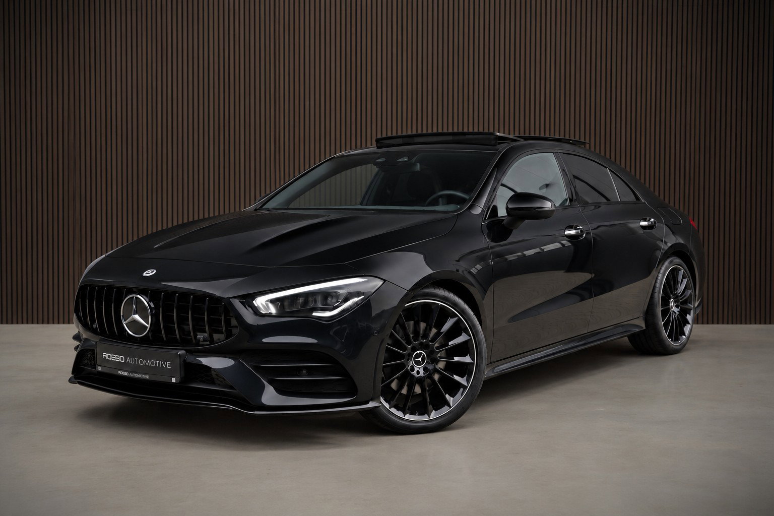 Foto van Mercedes-Benz CLA