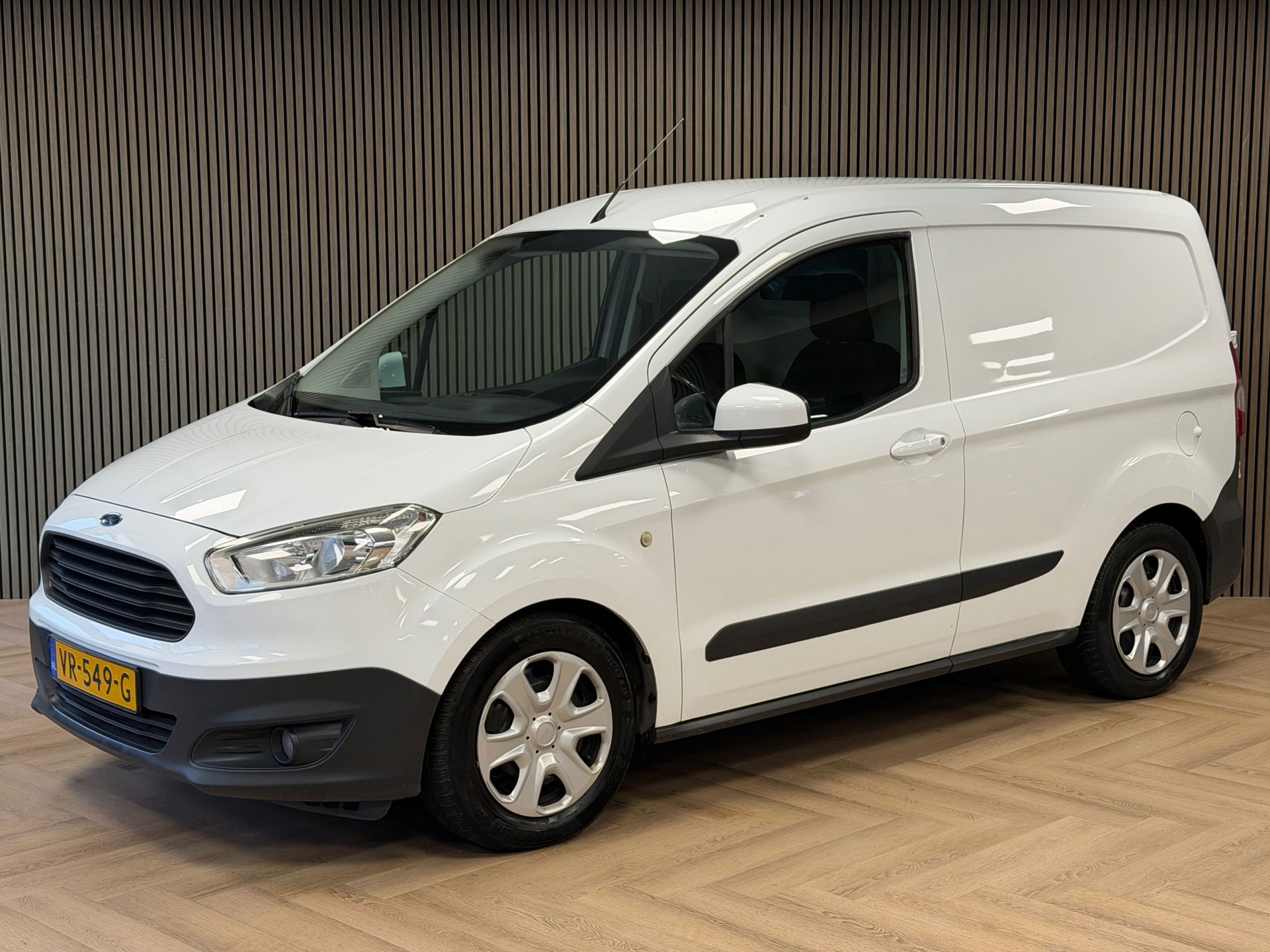 Foto van Ford Transit Courier