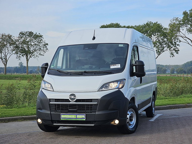 Foto van Opel Movano