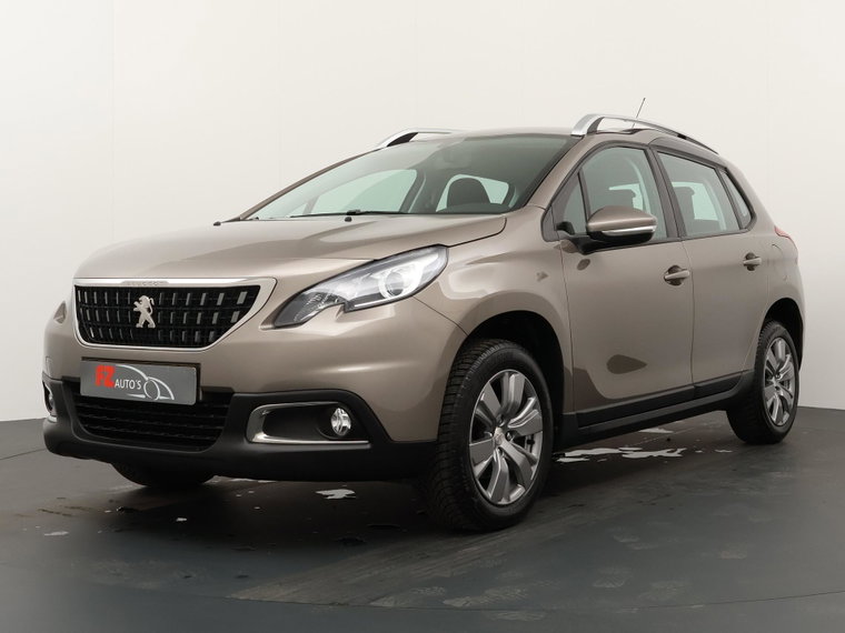 Peugeot 2008 foto 1