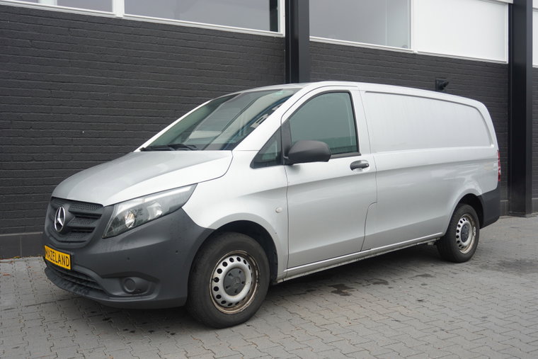 Mercedes-Benz Vito foto 1