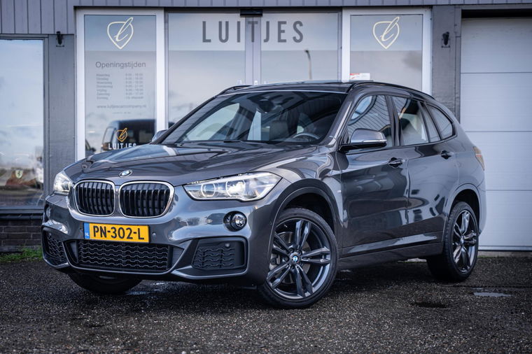 Foto van BMW X1