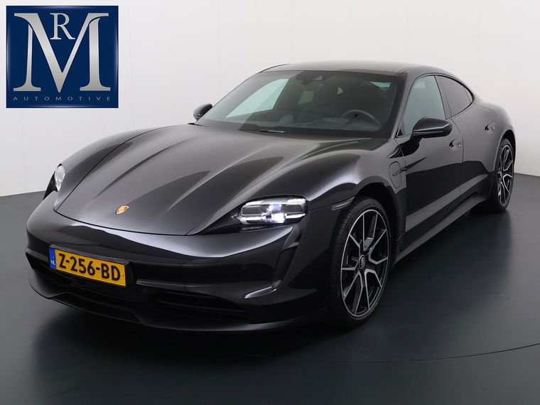 Foto van Porsche Taycan