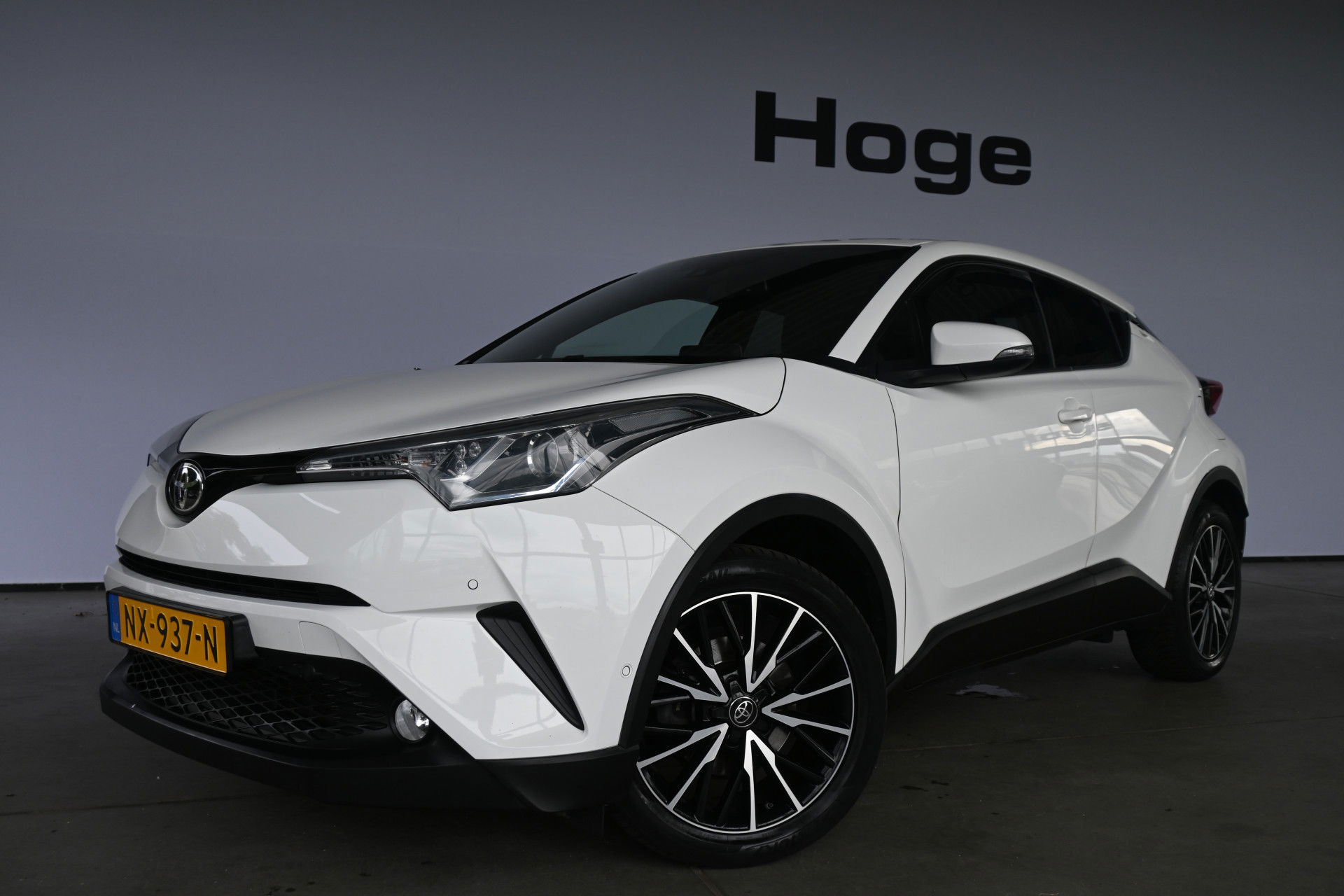 Foto van Toyota C-HR