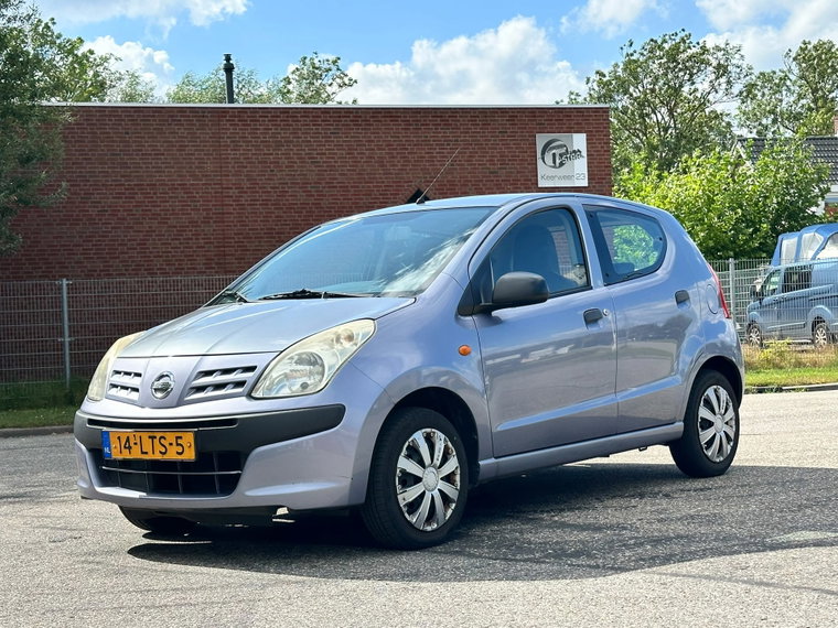 Nissan Pixo foto 1