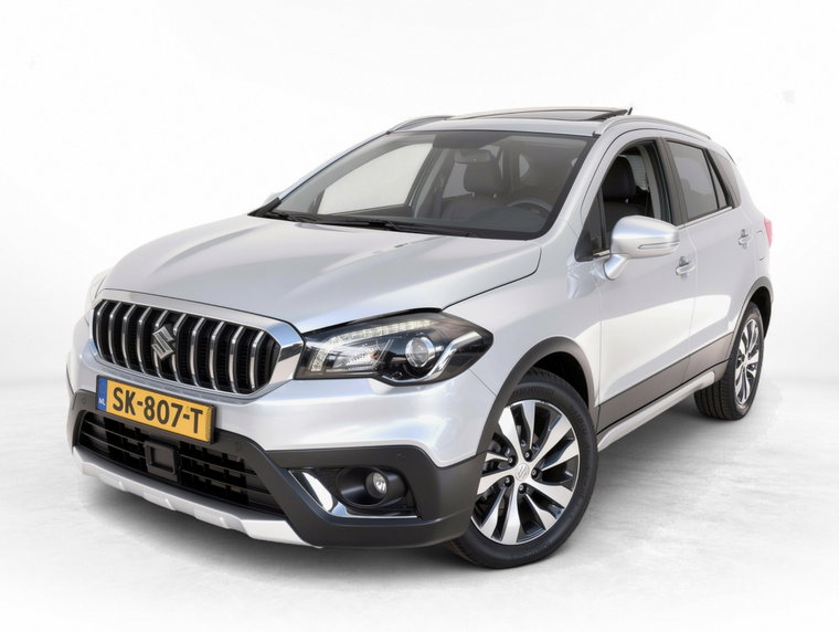 Suzuki S-Cross foto 1