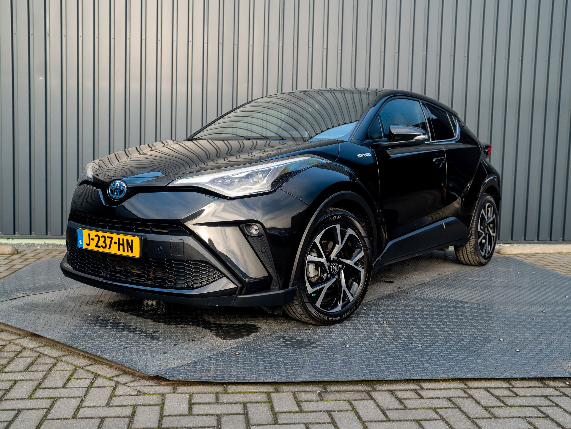 Foto van Toyota C-HR