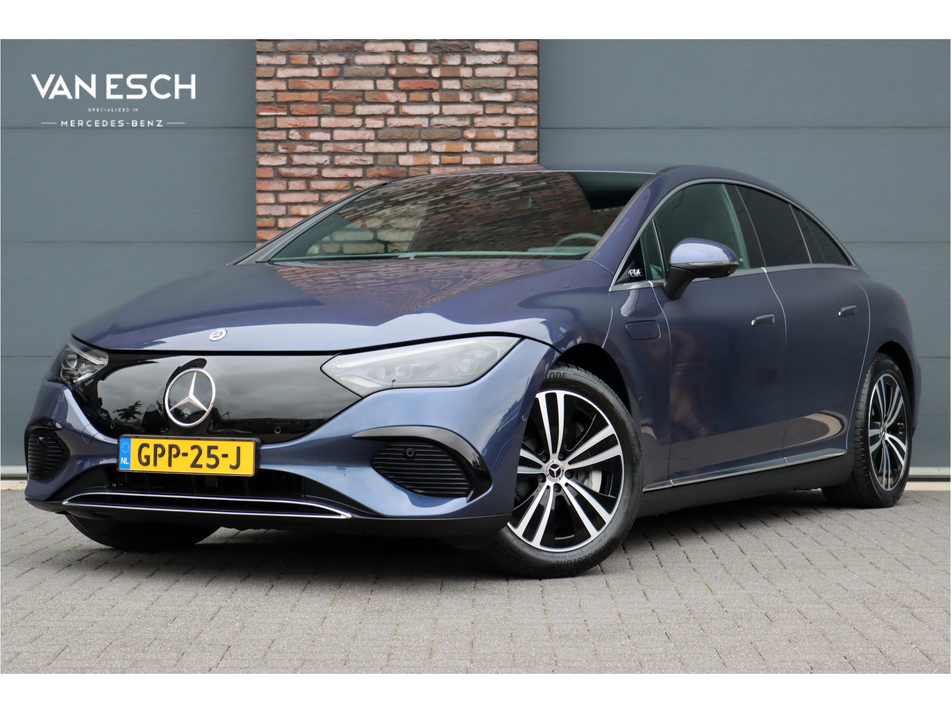 Foto van Mercedes-Benz EQE