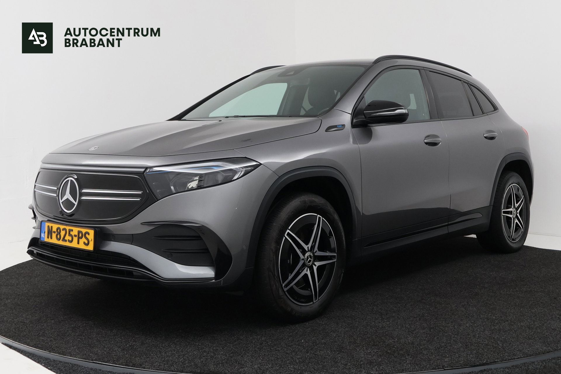 Foto van Mercedes-Benz EQA