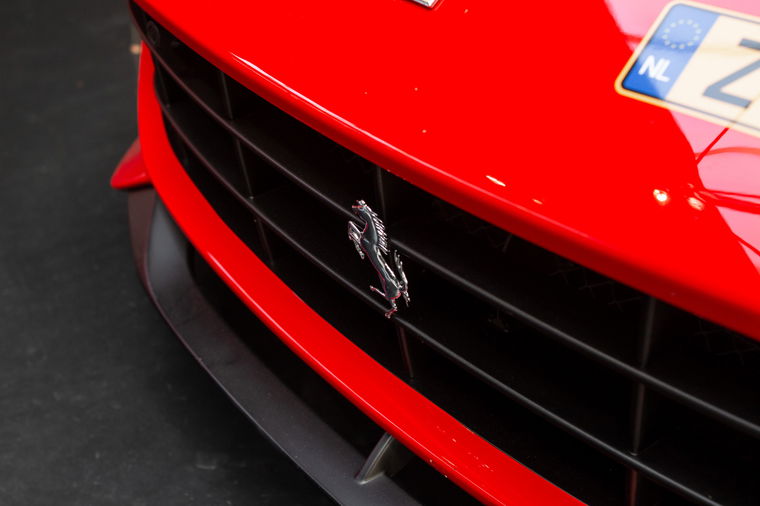 Ferrari F12