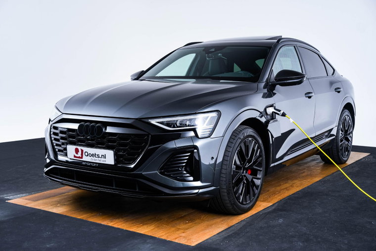 Foto van Audi Q8 Sportback e-tron