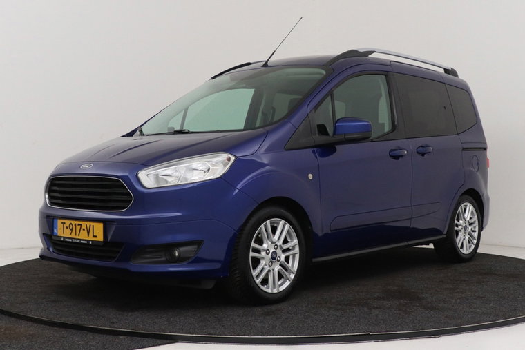 Ford Tourneo Courier foto 1