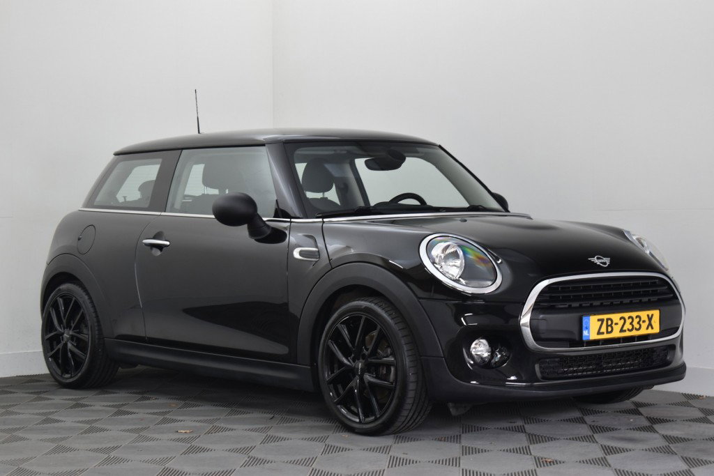 Foto van MINI One