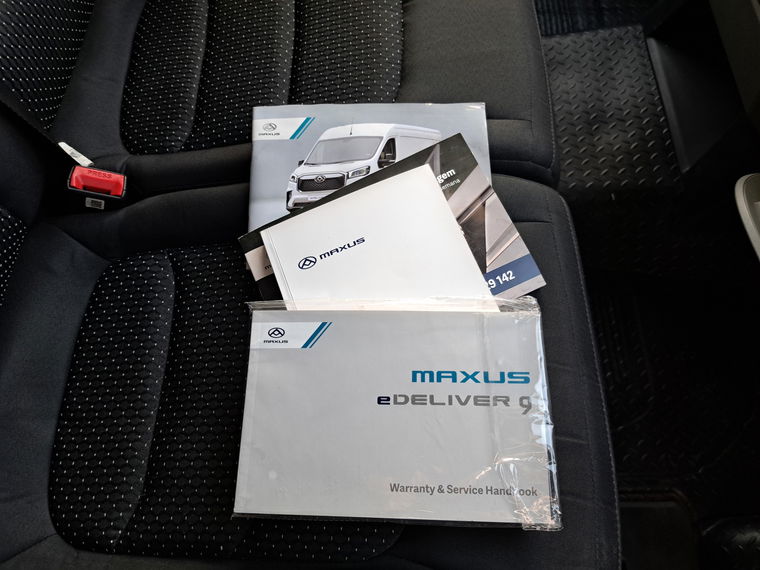 Maxus Deliver 9