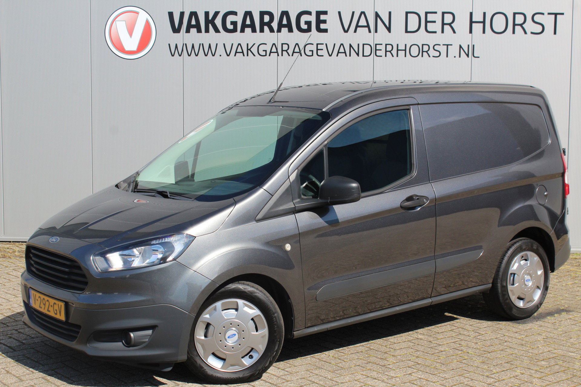 Foto van Ford Transit Courier