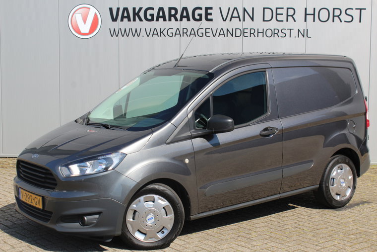 Foto van Ford Transit Courier