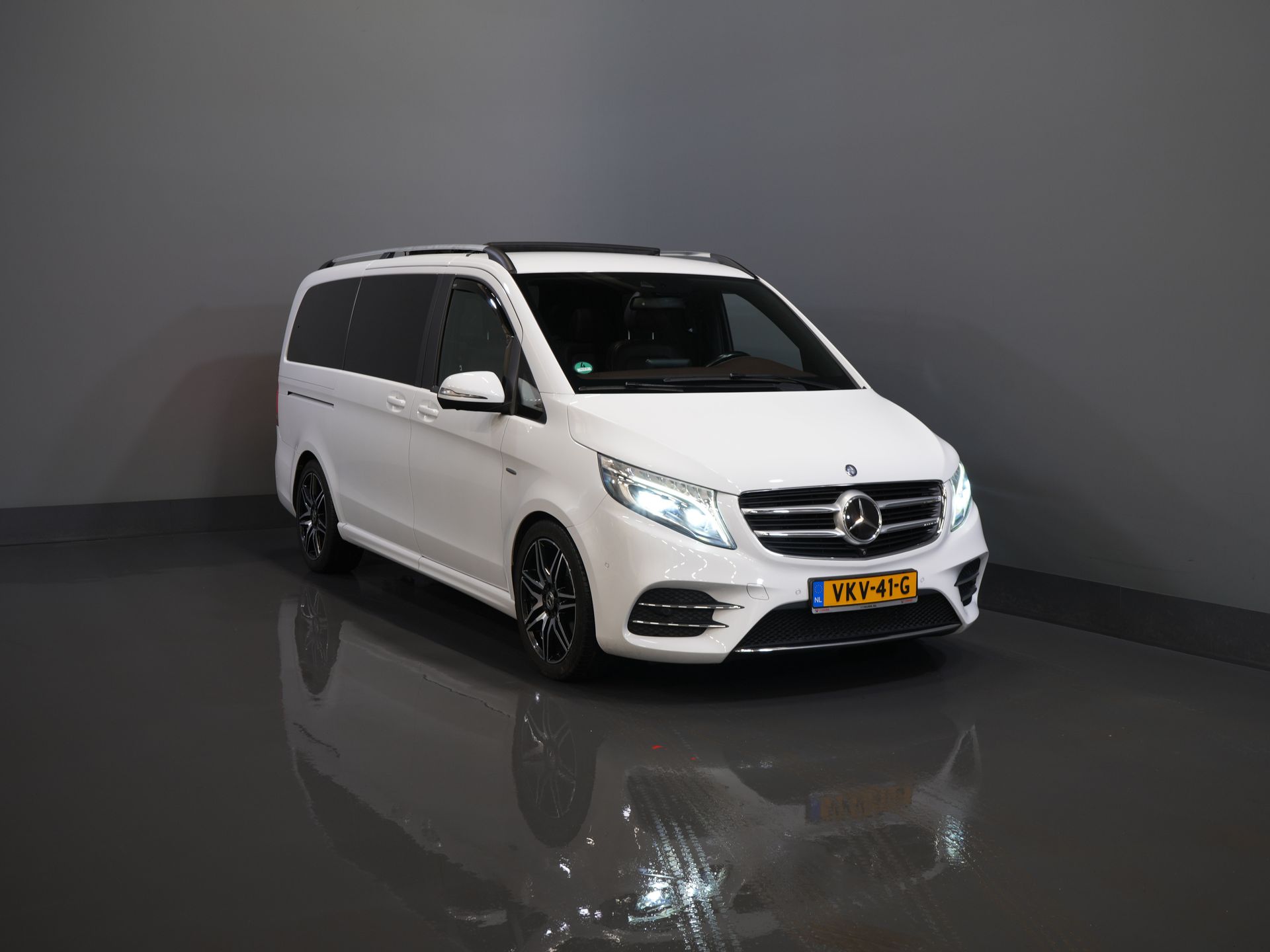 Foto van Mercedes-Benz V-Klasse