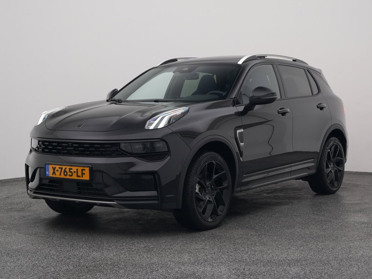 Lynk & Co 01 foto 1