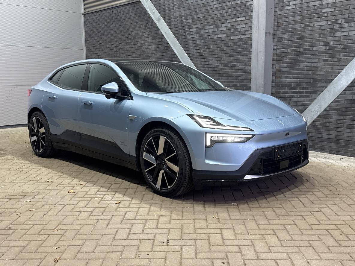 Foto van Polestar 4