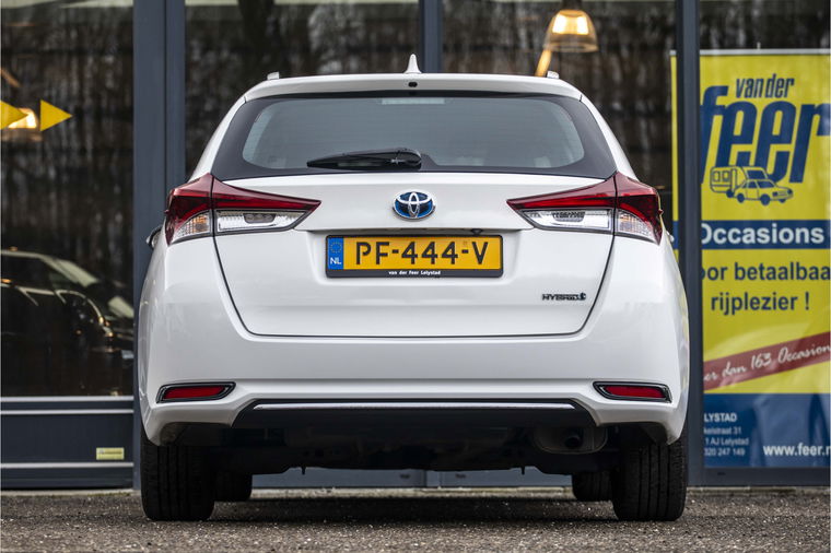 Toyota Auris Touring Sports