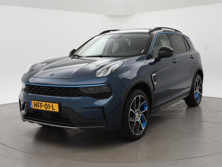 Lynk & Co 01 foto 1