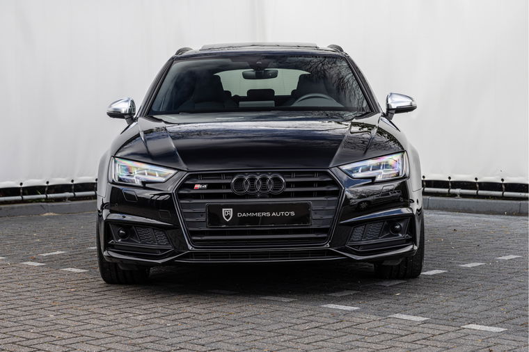 Audi S4