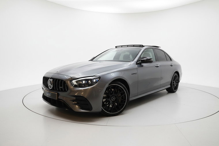 Mercedes-Benz E-Klasse foto 1