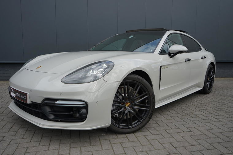 Foto van Porsche Panamera
