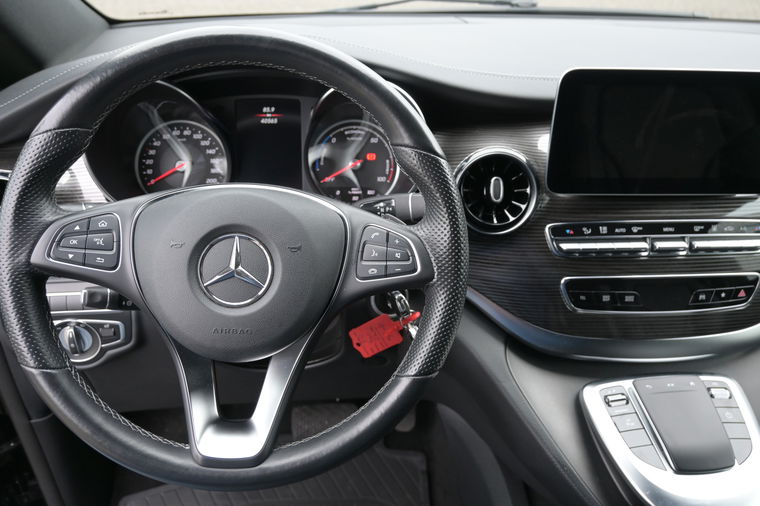 Mercedes-Benz EQV