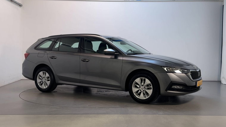 Škoda Octavia foto 1