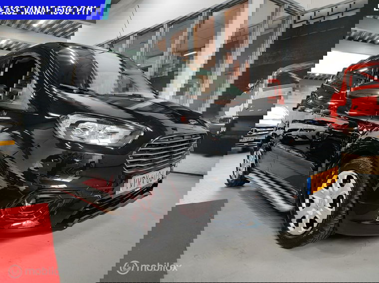 Foto van Ford Transit Courier