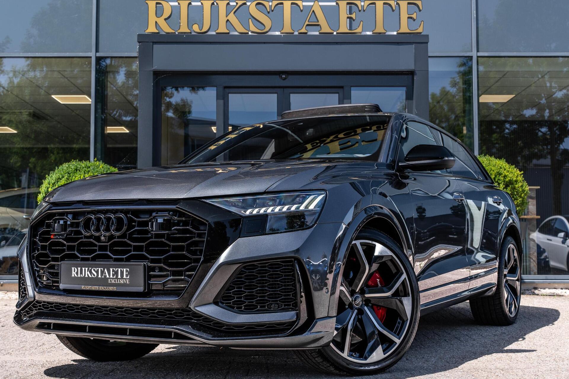 Foto van Audi RSQ8