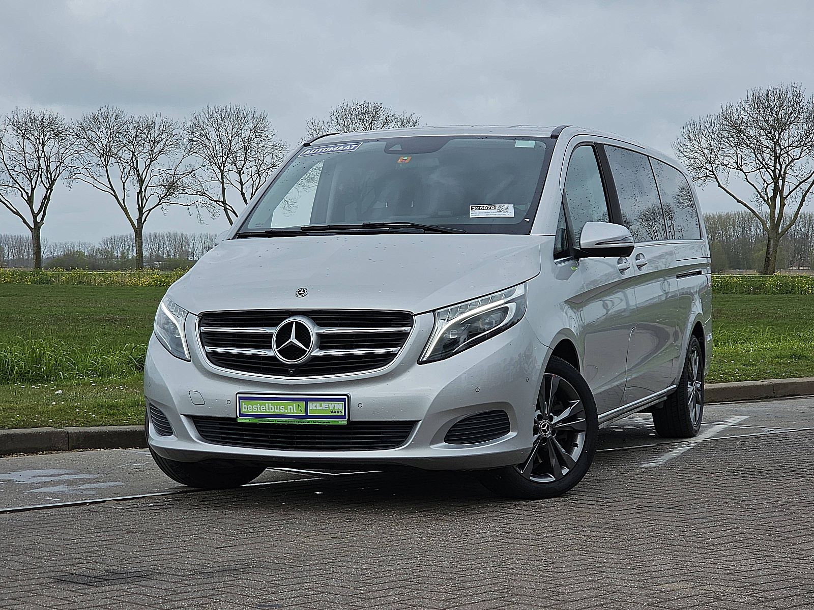 Foto van Mercedes-Benz V-Klasse