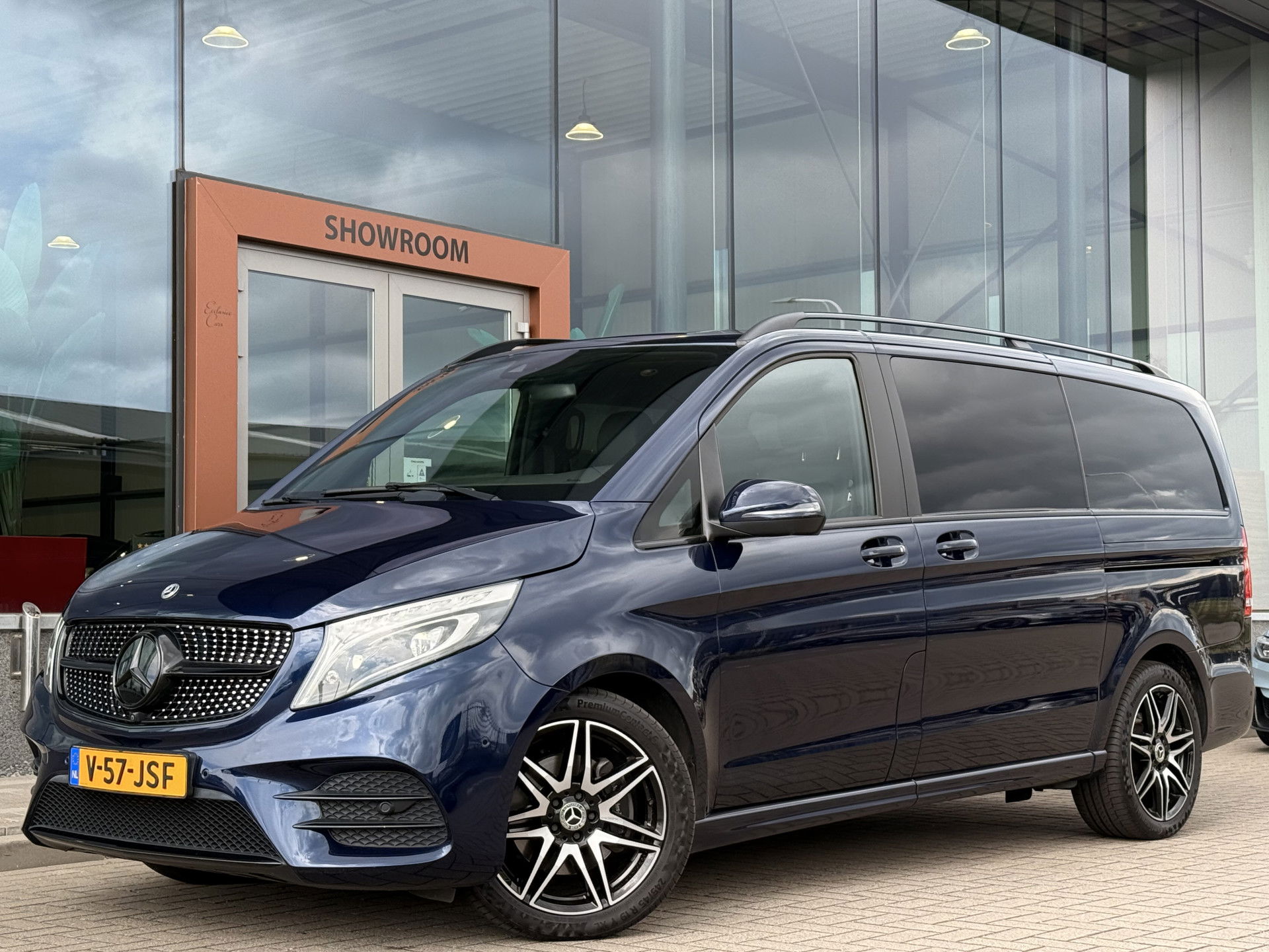 Foto van Mercedes-Benz V-Klasse