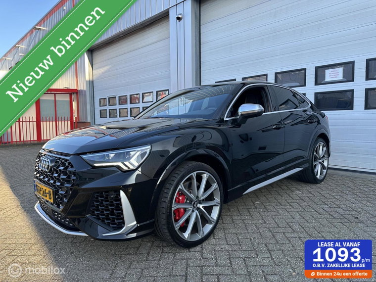 Foto van Audi RSQ3