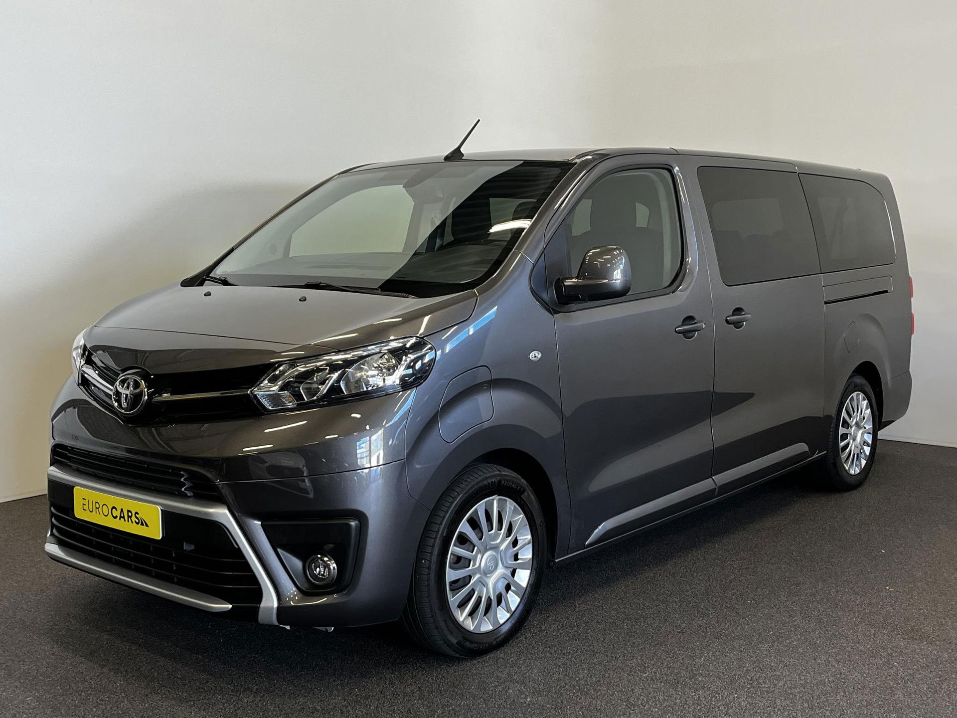 Foto van Toyota PROACE Electric Shuttle