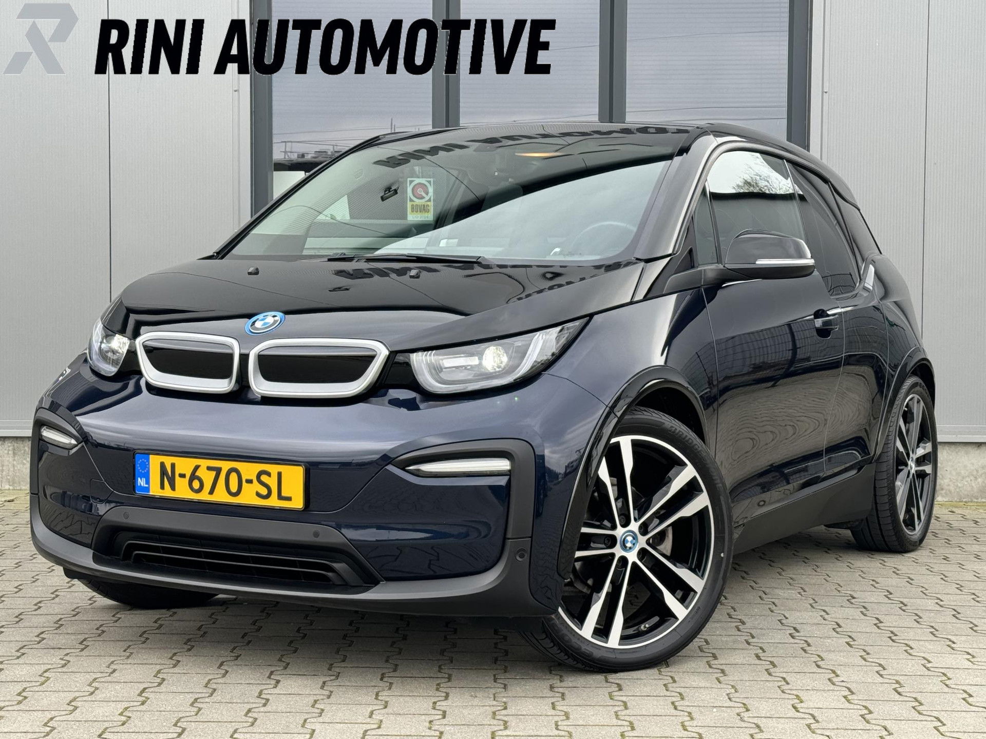 BMW i3