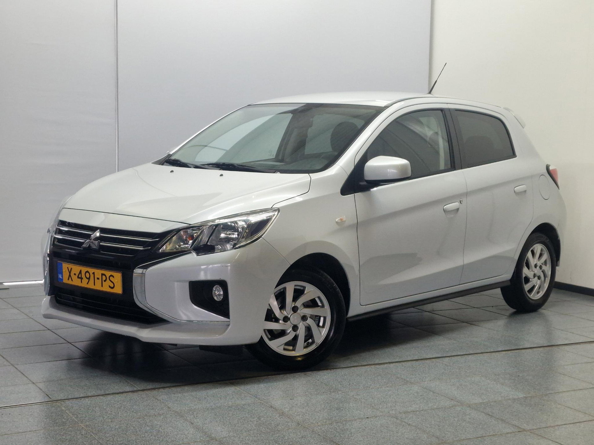 Foto van Mitsubishi Space Star