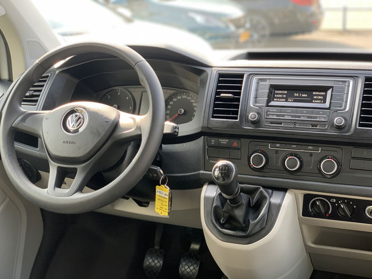 Volkswagen Transporter Kombi 9-persoons