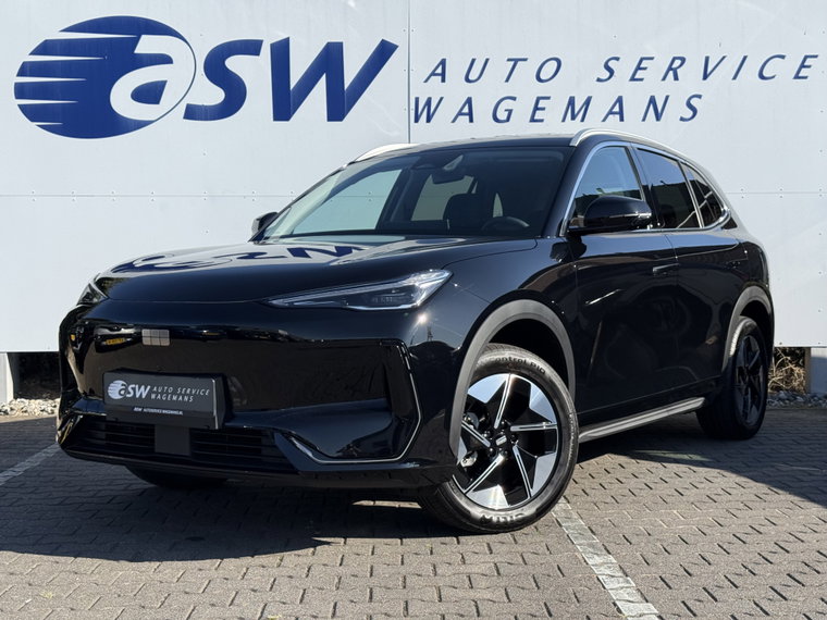 Foto van Geely E5