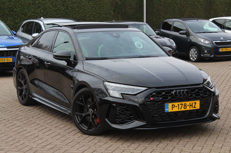 Audi RS3 Limousine