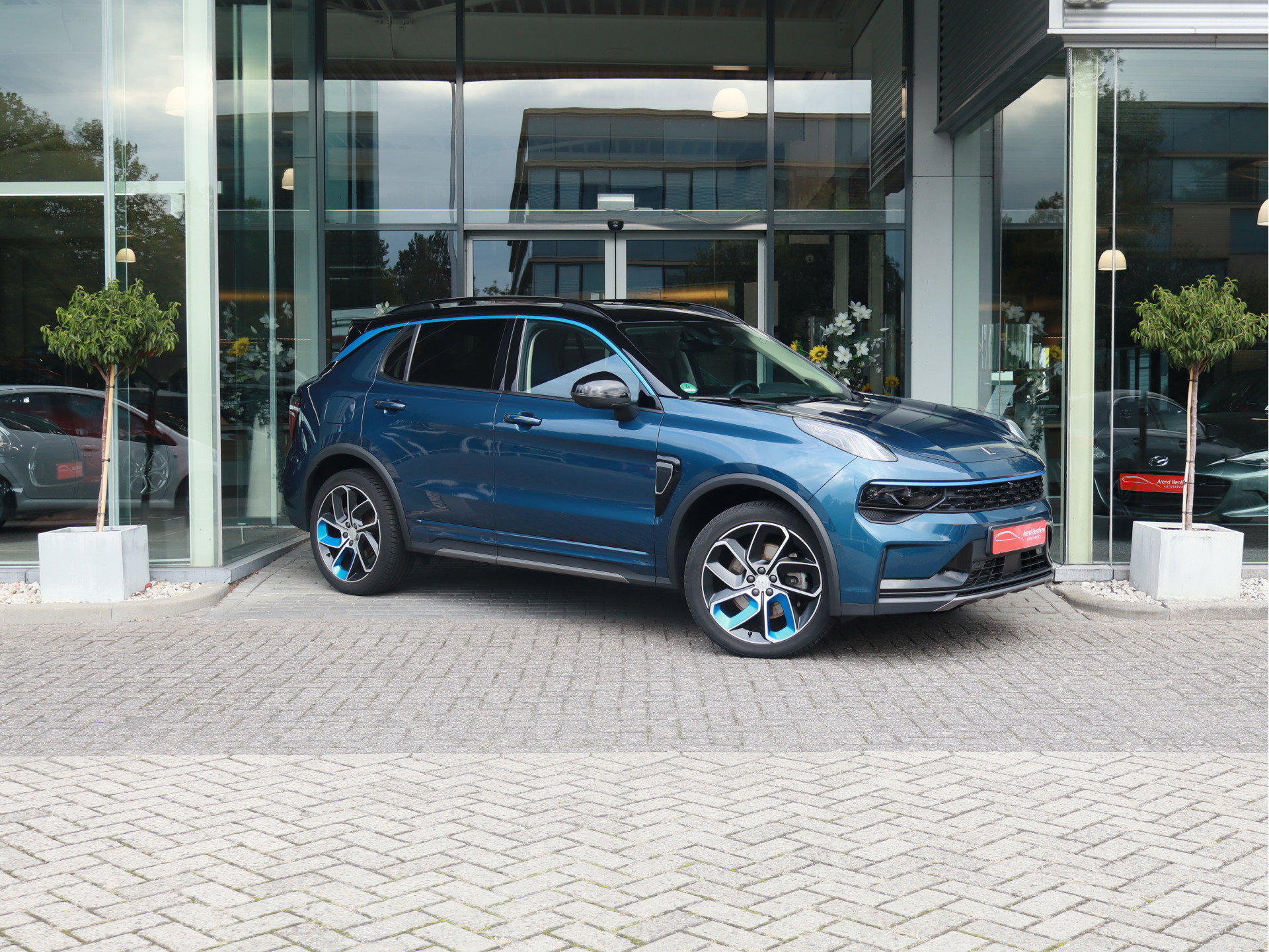 Foto van Lynk & Co 01