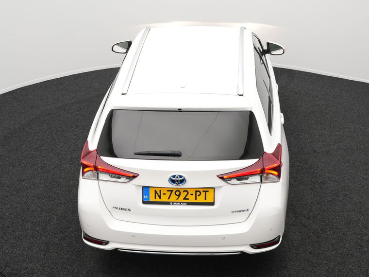 Toyota Auris Touring Sports