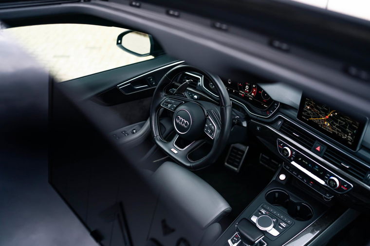 Audi S5