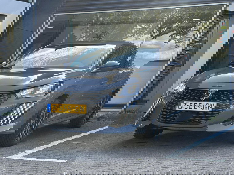 Foto van Peugeot e-208