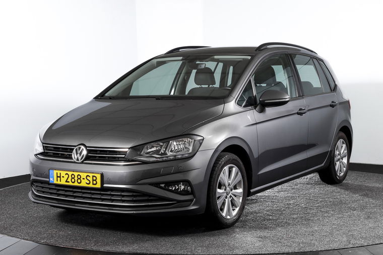 Foto van Volkswagen Golf Sportsvan