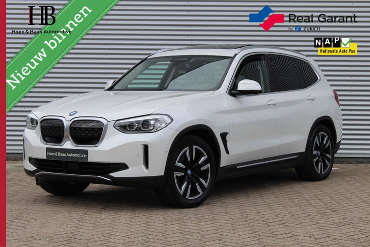 Foto van BMW iX3