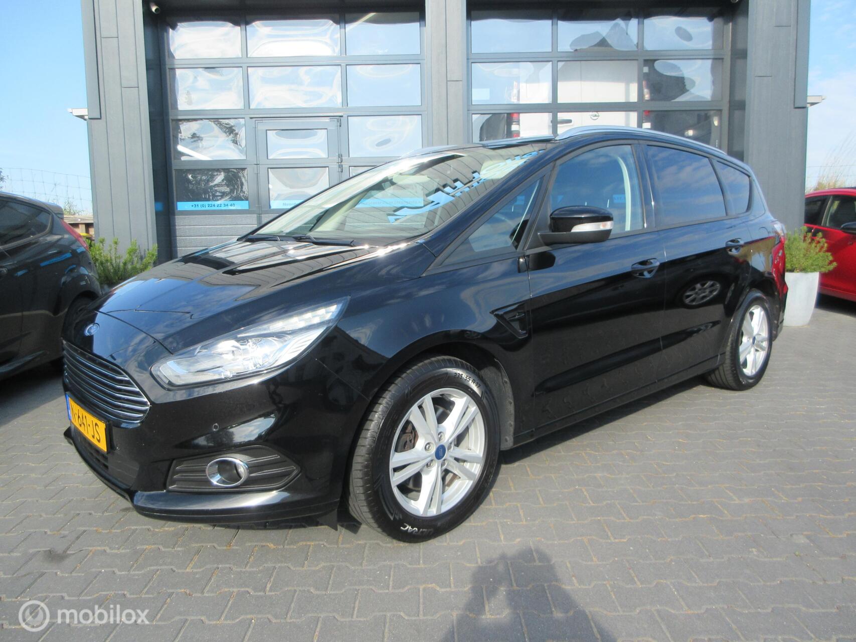 Foto van Ford S-Max